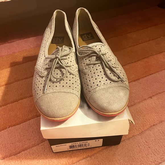 Brand New in Box DV Dolce Vita Marvin Loafers size 8.5 - Picture 7 of 8